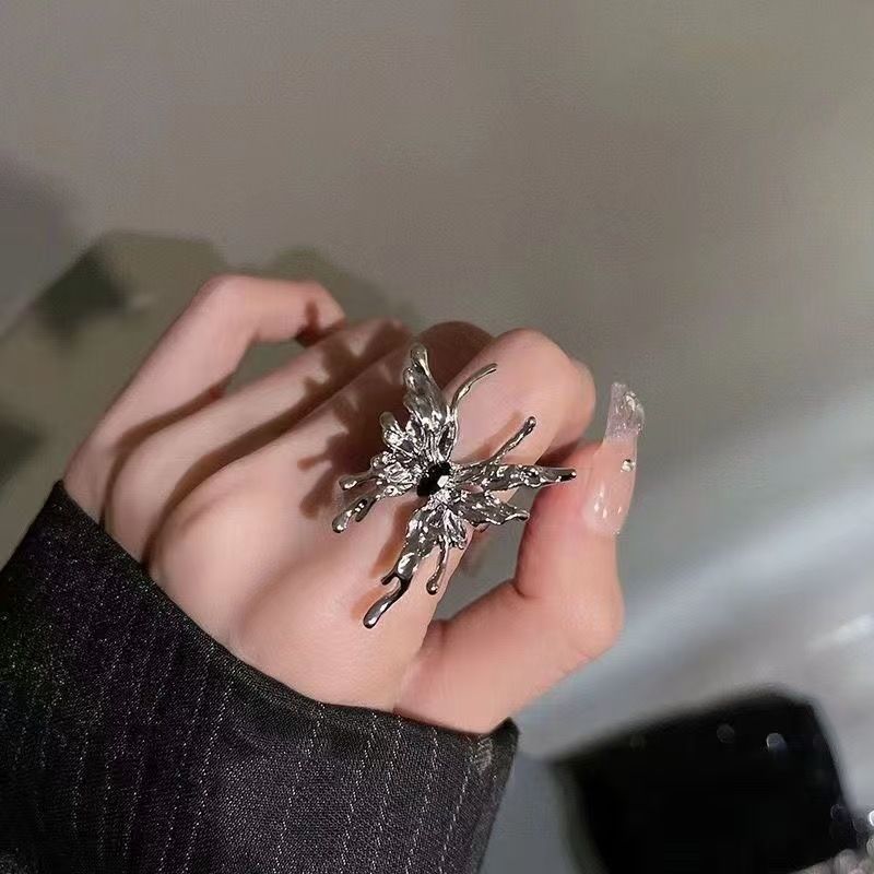 Butterfly Ring High-end Niche designer rings Open index finger ring Fashionable and personalized women's rings