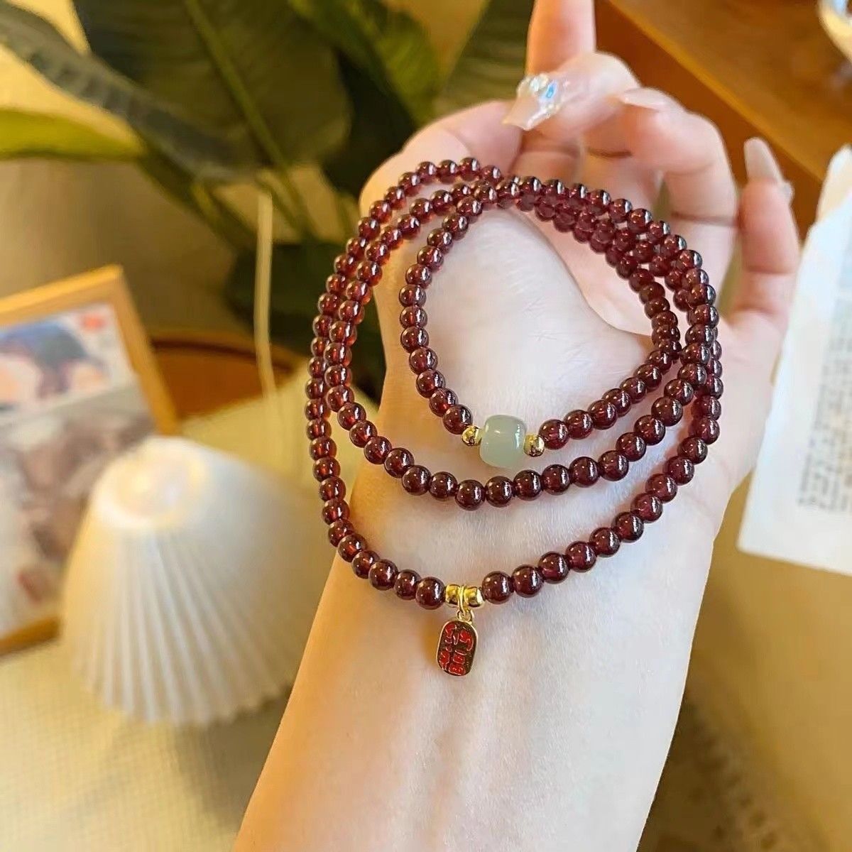 Glass Beaded Bracelet Wealth - Attracting Pixiu Bracelet Red Beauty Beaded Bracelet Amethyst Beaded Bracelet for Good Luck