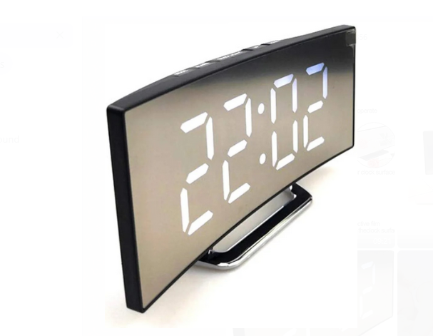 Digital Alarm Clock Bedside, LED Bedside Clock with 7" Curved Screen, Snooze, 2 Levels of Brightness,Night Light, USB Charging Port and battery powered, 12/24 Hr, for Heavy Sleepers, Travel clock.