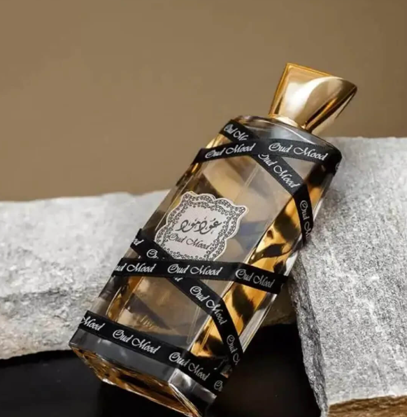 Oud Mood Eau de Parfum – 100ml Long-Lasting Oriental Fragrance with Warm Woody & Sweet Notes – Unisex Luxury Perfume for Men & Women