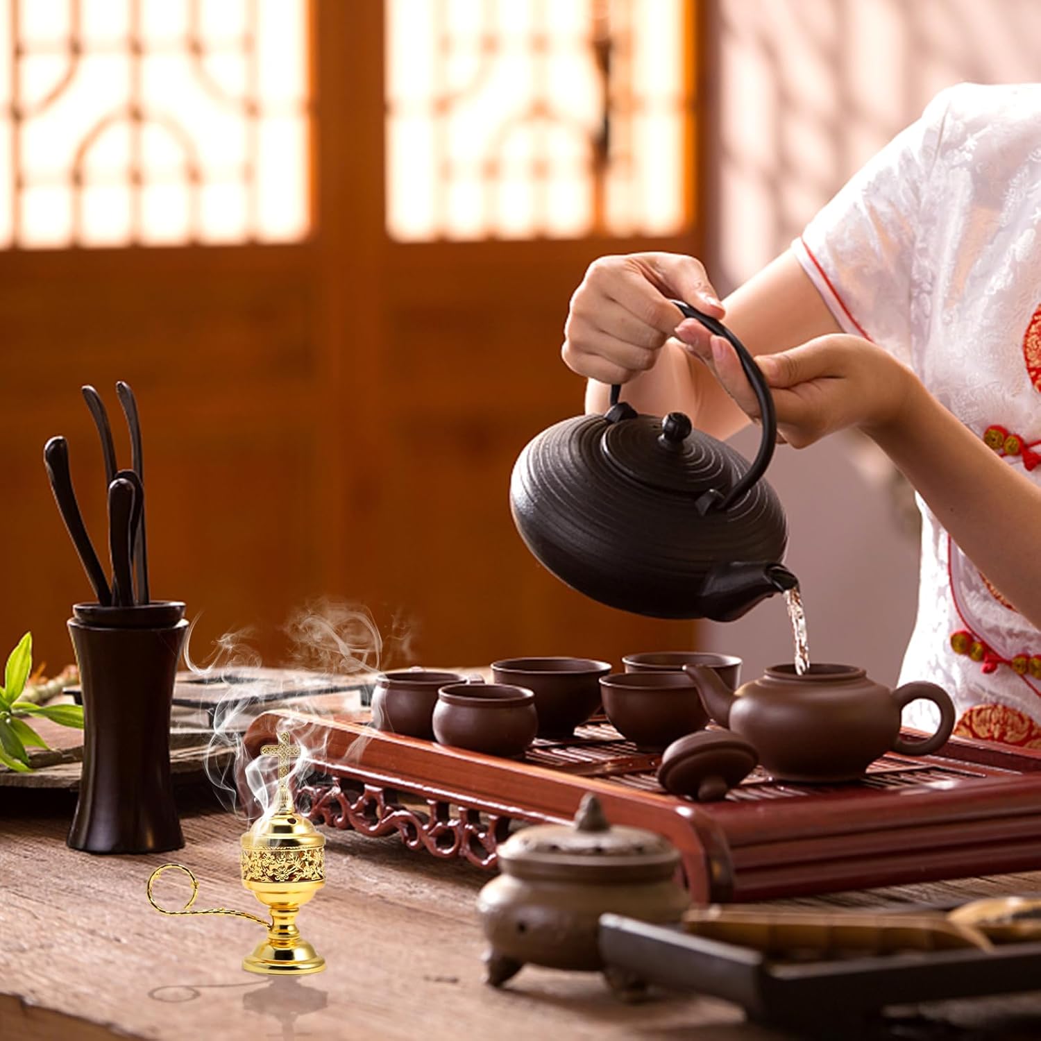 Incense Burner, Frankincense Charcoal Incense Stand, Incense Burner Holder, Ideal for Aromatherapy, Yoga and Spa, Home and Christian Church Censer