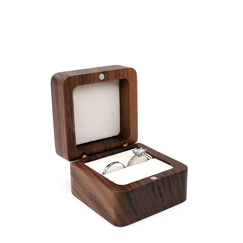 Proposal wooden jewelry box small portable Rings, stud earrings, pendants, mini accessories Product storage box