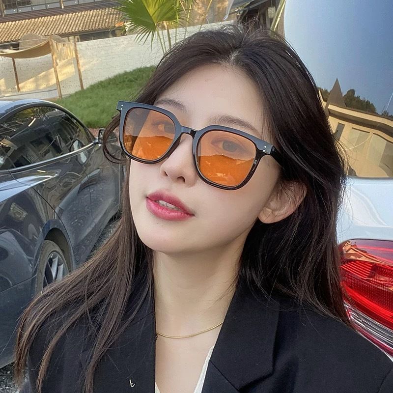 Brown-tinted sunglasses, light cyan sunglasses, retro, fashionable and trendy glasses for both men and women