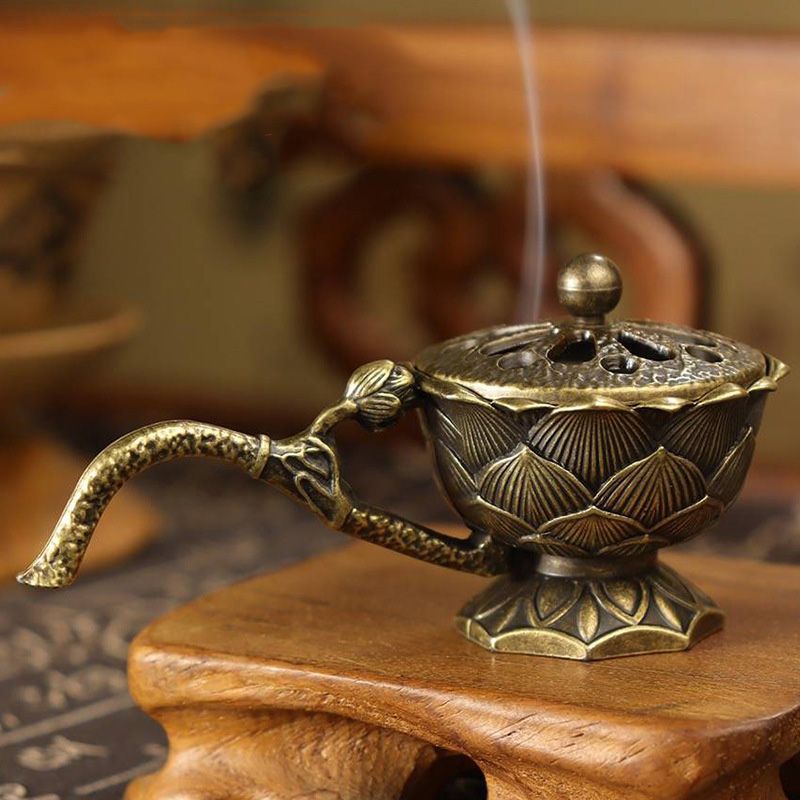 Antique-style lotus-shaped handheld small incense burner, a home interior ornament