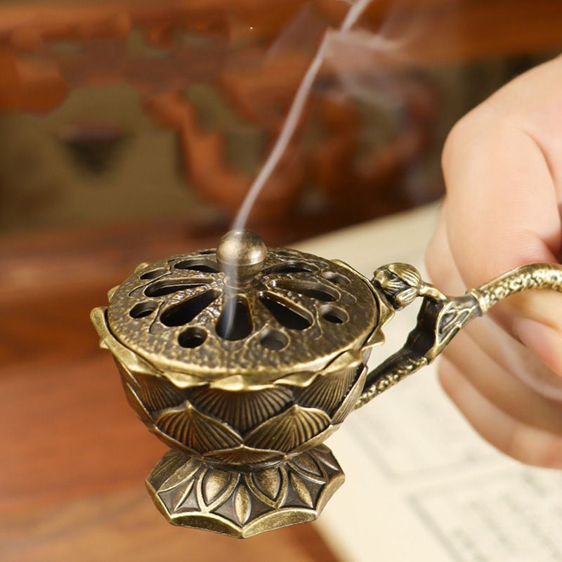 Antique-style lotus-shaped handheld small incense burner, a home interior ornament
