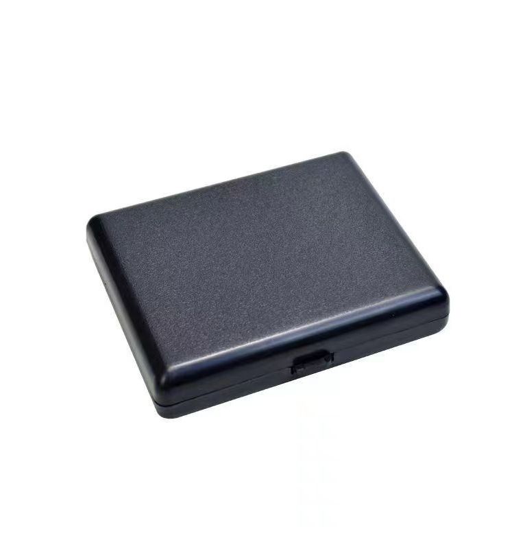18 - 20 sticks black loose cigarette case Ultra thin and light Durable