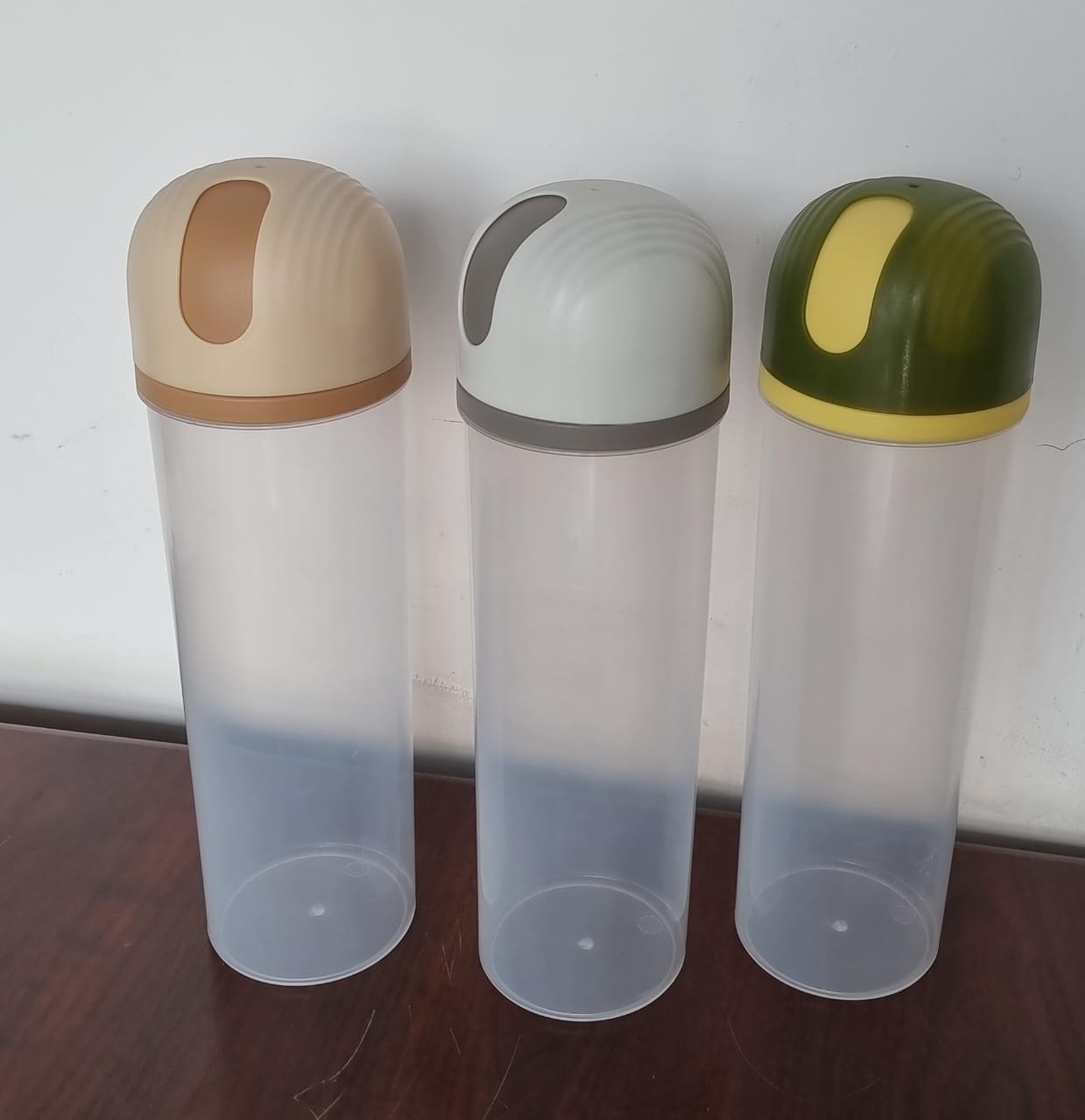 32CM TALL AIR TIGHT WATERPROOF PASTA STORAGE BOTTLE SPAGHETTI CONTAINER PLASTIC TALL FOOD STORAGE SPAGHETTI NOODLE PASTA CONTAINER WITH LOCKING LID DRY FOOD KEEPER CLEAR DRY FOOD KEEPER CANISTER