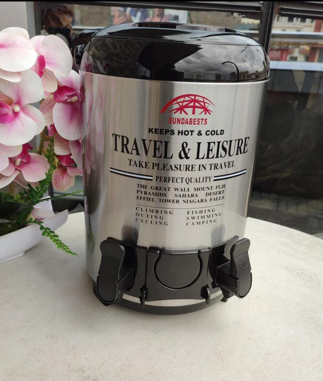 TEA URN INSULATED BEVERAGE DISPENSER HOT DRINK DISPENSER WITH 304 STAINLESS STEEL INTERIOR, COLD & HOT WATER DISPENSER FOR PARTIES, HOT WATER URN WITH STAND FOR COFFEE CHOCOLATE TEA MILK.