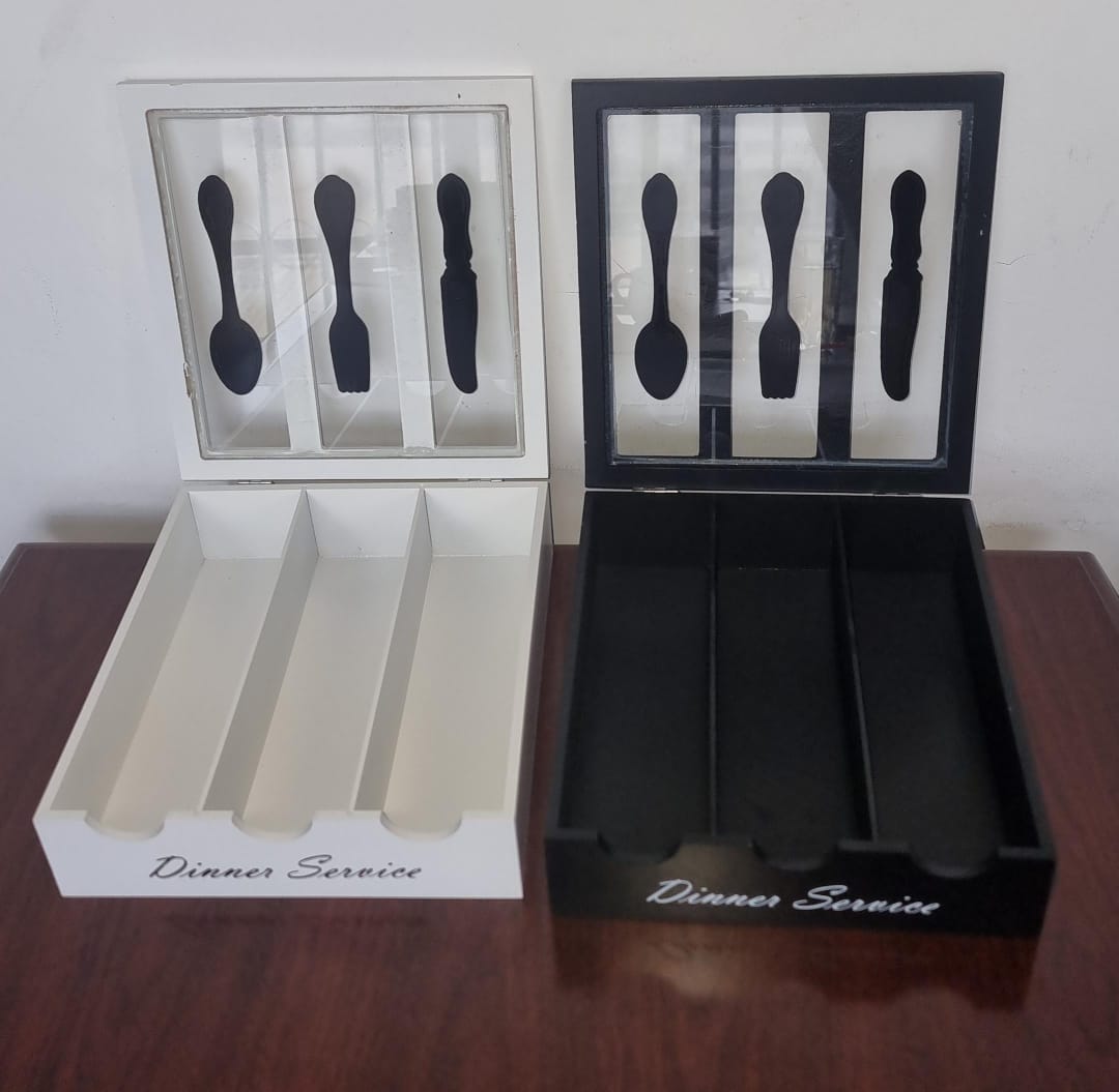 DINNER SERVICE 3 COMPARTMENT CUTLERY BOX ORGANIZER CADDY, CUTLERY UTENSIL HOLDER, ORGANIZER CADDY BOX FOR COOKING, SILVERWARE, FLATWARE, SAUCE SPOON, TONGS, AND MORE,