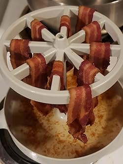 MICROWAVE BACON MAKER (BACON WIZARD) MICROWAVE OVEN EASY HOLIDAY XMAS MEAL PREP AND REDUCE FAT CRISPIER HEALTH QUICK EVERY TIME GREASE CATCHER MAKES CLEAN UP SIMPLE CLEAN GLIDE