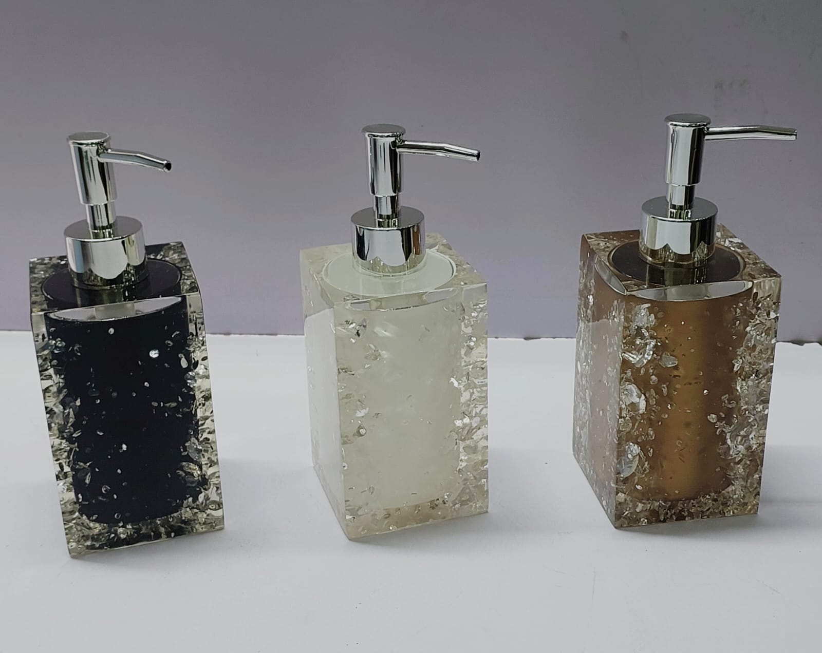 280ML SQUARE RESIN SPARKLING SOAP DISPENSER SOAP DISPENSER BATHROOM COUNTERTOP, REFILLABLE LOTION DISPENSER WITH STAINLESS STEEL HAND SOAP BOTTLE FOR HOTEL BATHROOM KITCHEN, SILVER & GOLD