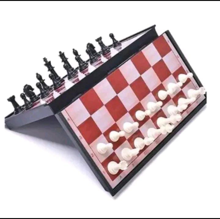 Chess Bag Magnetic Chess Board - Foldable Brown Chess Board Game Magnetic & Foldable Travel Chess