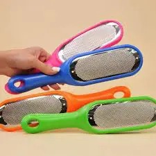 Silstar Foot Care Rasp File Pedicure Callus Remover Hard Dead Skin Scrubberis a great way to ensure your feet are being looked after. Foot scrapers help to exfoliate the skin on your feet