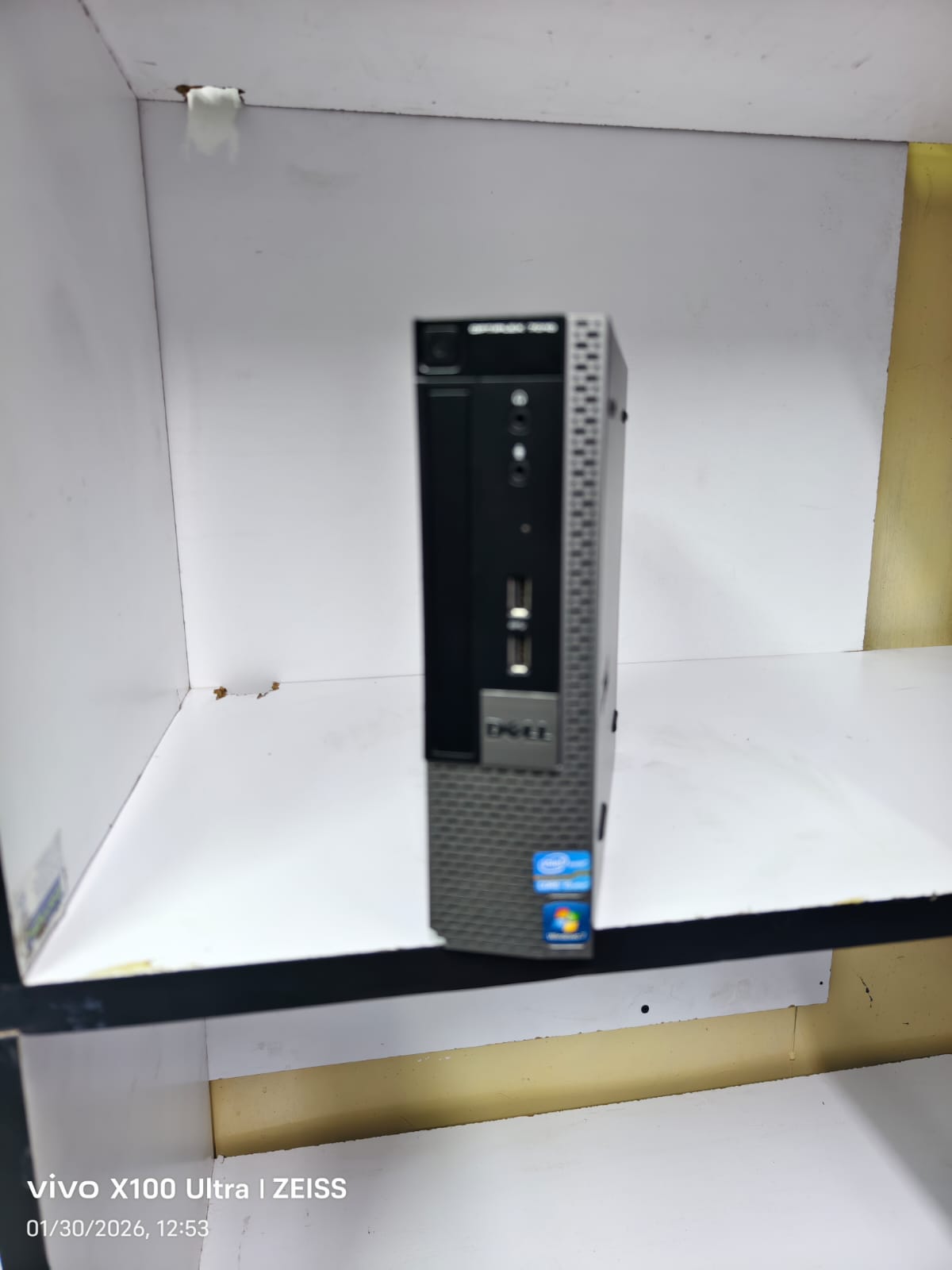 ( FULL SET with 17.5'' monitor ) Refurbished Dell OptiPlex 790/7010/3010 SFF Desktop Computer PC Intel Quad-Core i3 - 2400 3.4GHz, 4GB DDR3 500GB HDD HDMI DVD Windows 10 Pro 64-bit