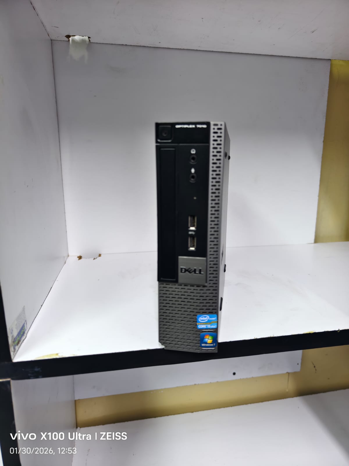 ( FULL SET with 17.5'' monitor ) Refurbished Dell OptiPlex 790/7010/3010 SFF Desktop Computer PC Intel Quad-Core i3 - 2400 3.4GHz, 4GB DDR3 500GB HDD HDMI DVD Windows 10 Pro 64-bit