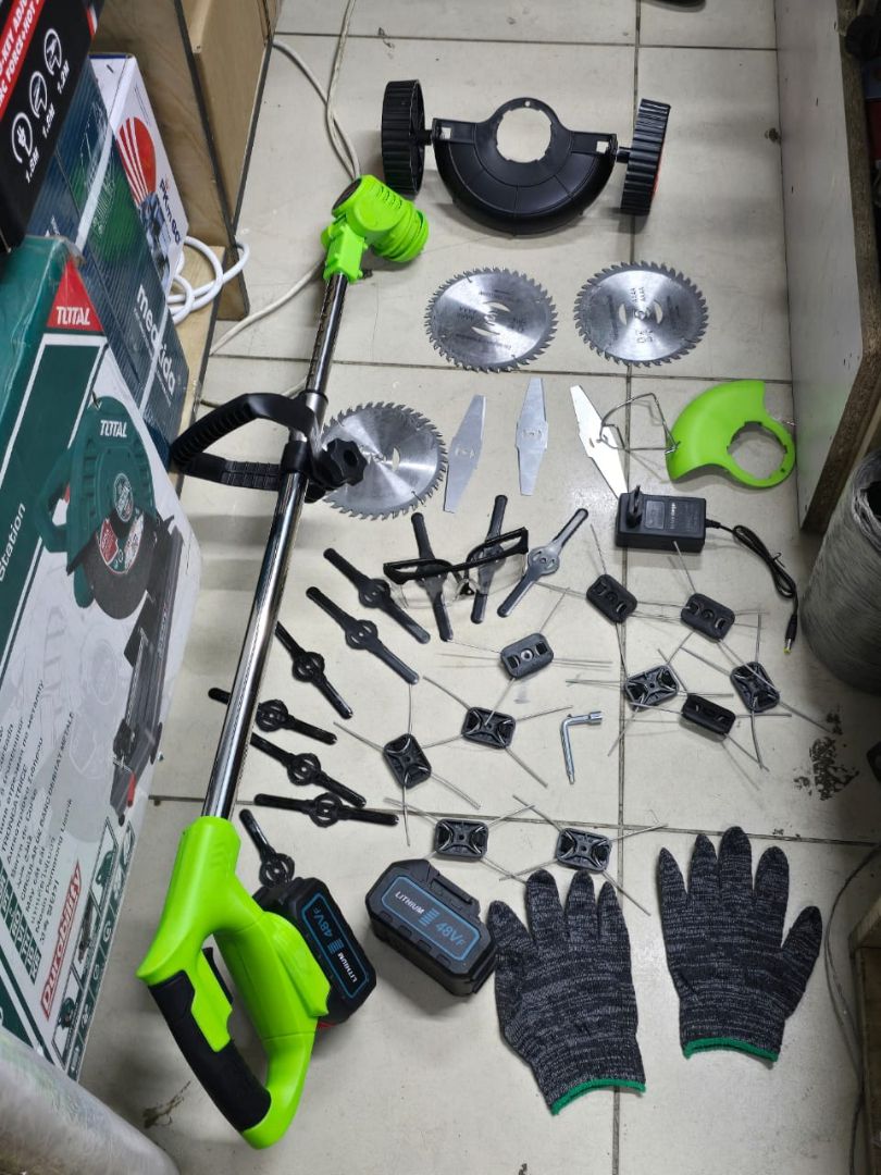 IMPROVED MODEL 48 V CORDLESS BRUSH CUTTER