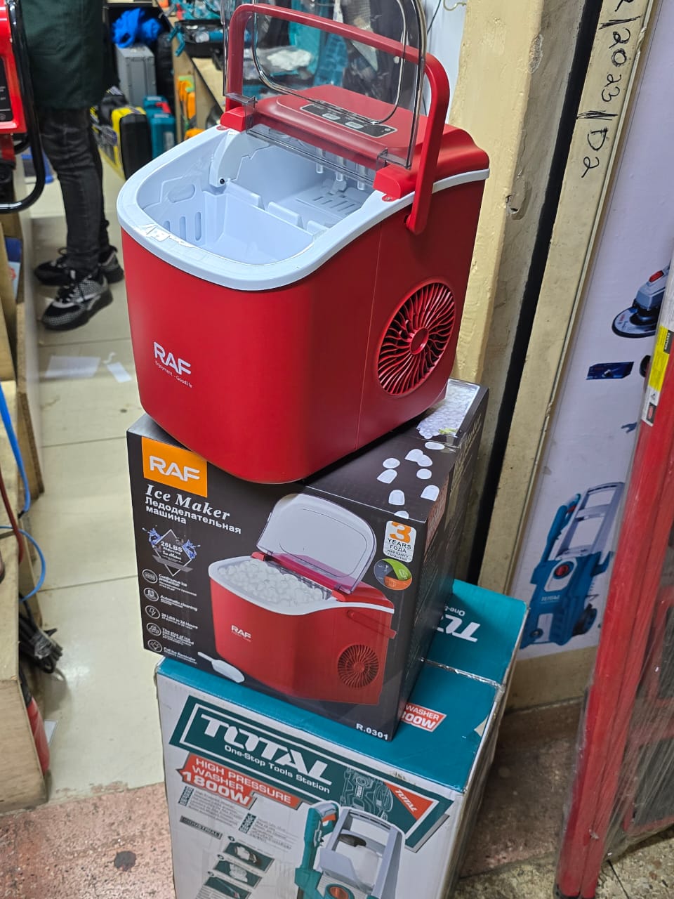 AUTOMATIC RAF ICE CUBE MAKER MACHINE 
12KGS/24 HRS