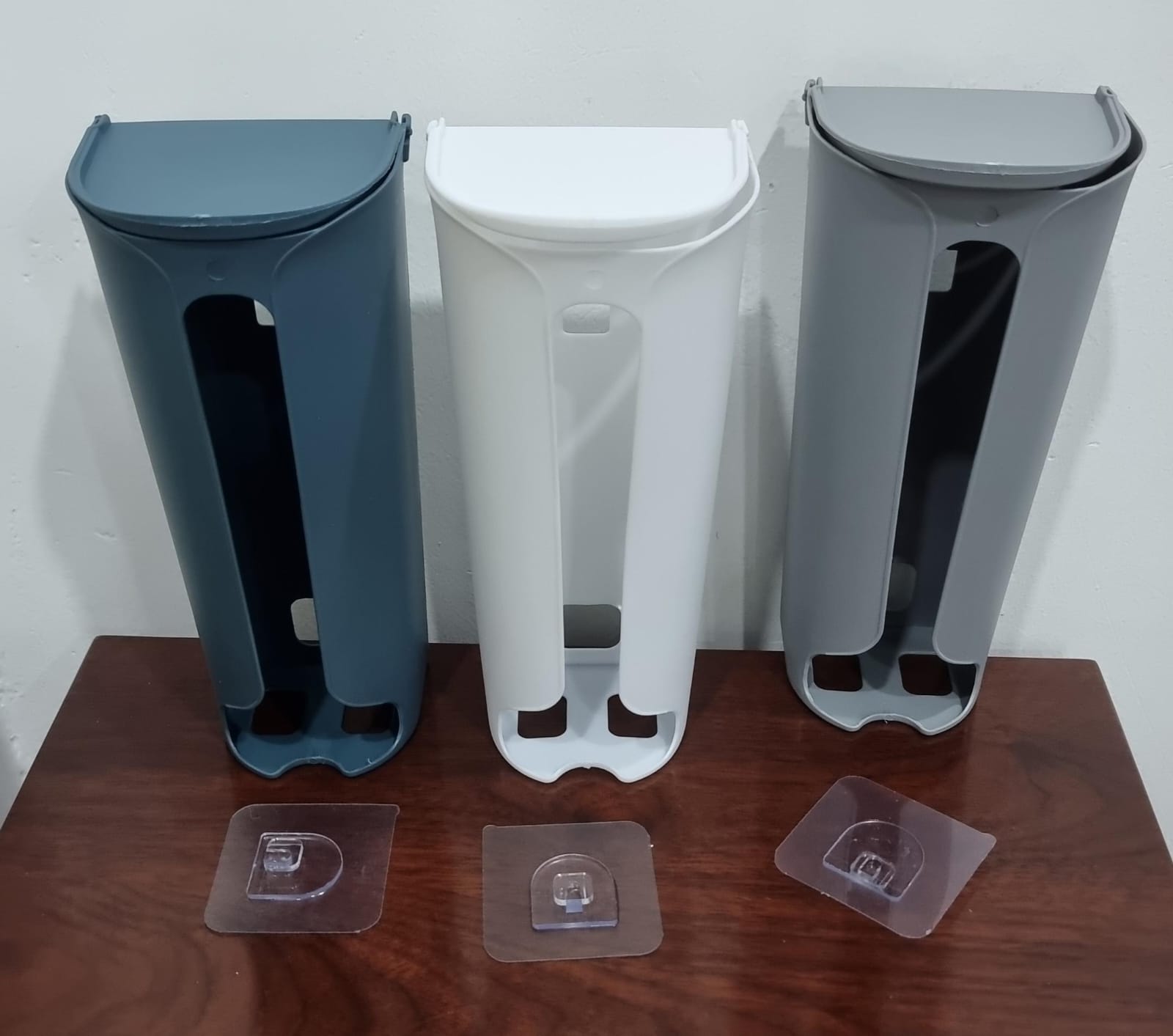 Wall Mounted Small items Bin 27.5cm by 10cm (garbage, trash, sachets, papers, panties, hand towels, etc) KINDLY WATCH VIDEO ON HOW TO USE IT