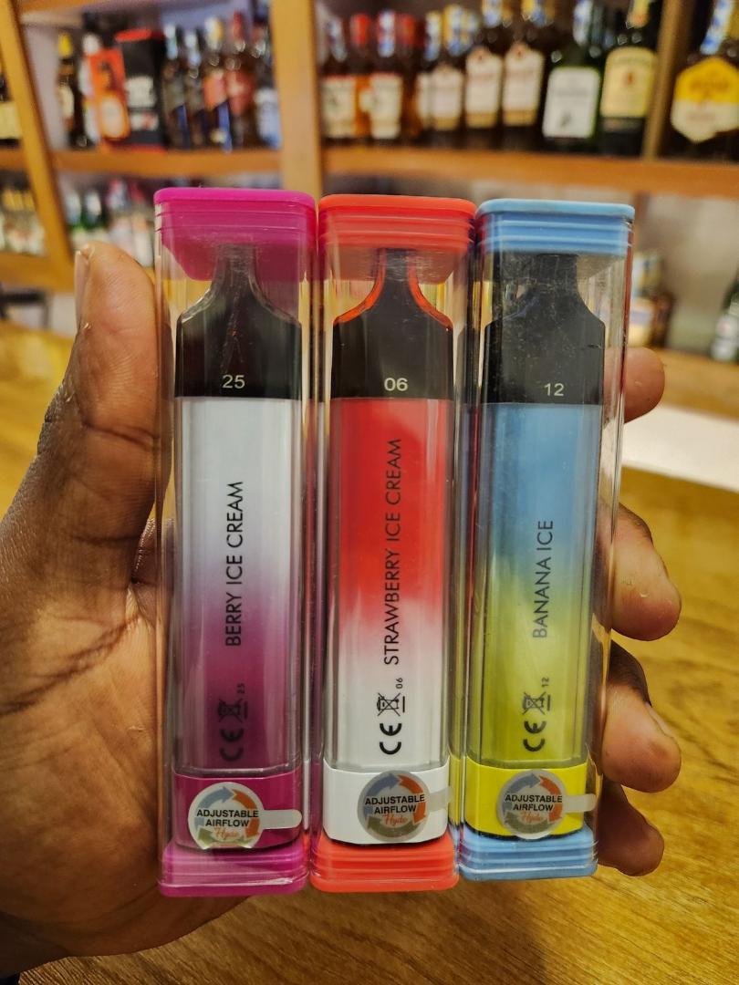 Vape Summer Luv, Banana Ice, Strawberry, OJ, Cherry Peach Lemonade, Berry Ice Cream, Caribbean Collada – 4000 Puffs, Rechargeable, Prefilled, Draw Activated Electronic Vaping Device
