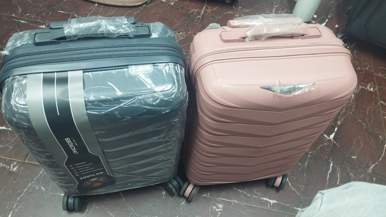 Travel Waterproof Suitcase Cover Transparent Luggage Cover. Rubber Small Suitcase Double Zip High Quality Travelling Bag