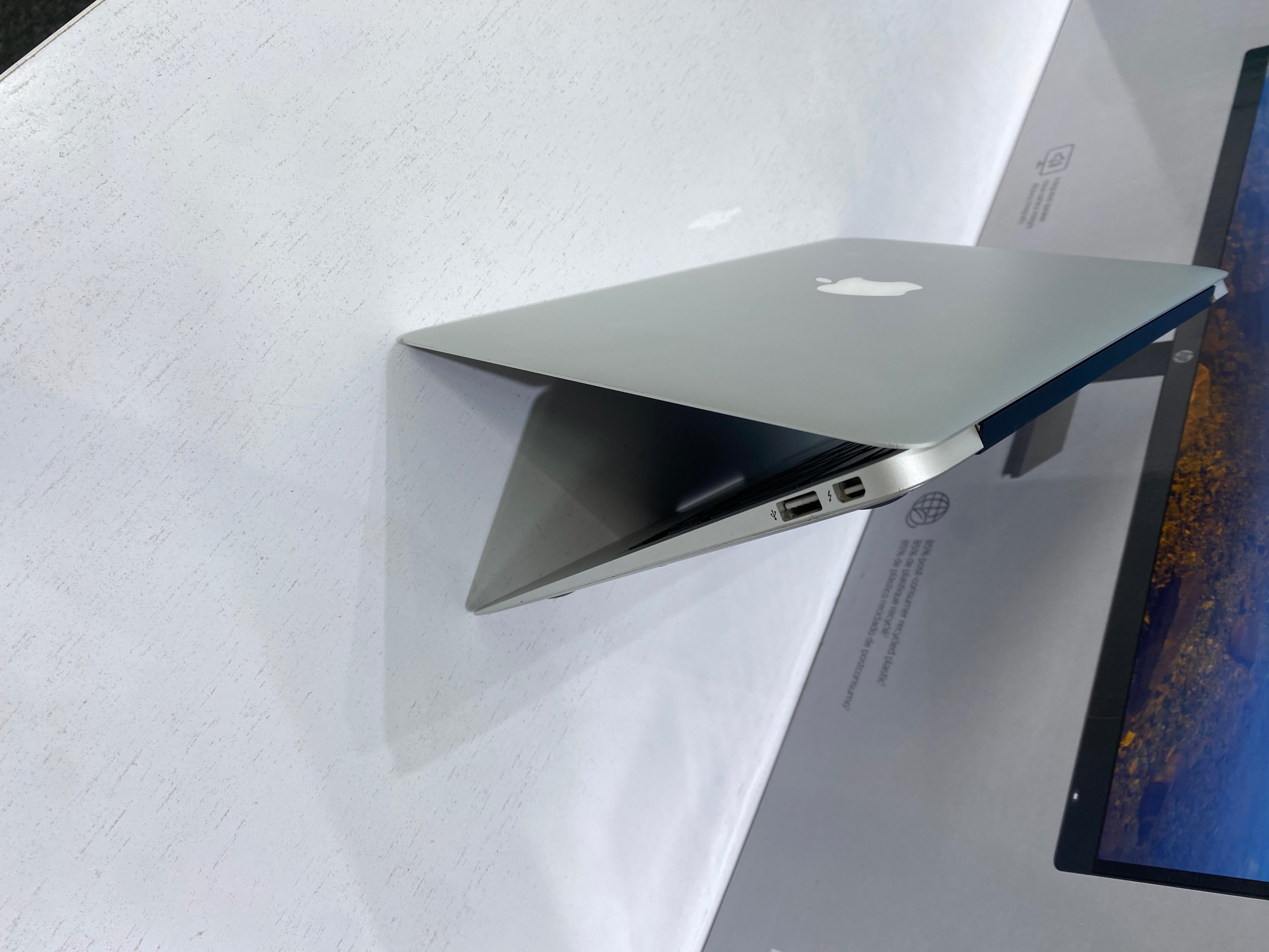 Macbook Air
