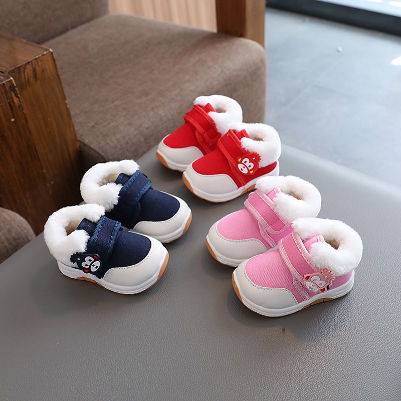Baby Plush Baby Shoes Indoor cotton shoes for autumn and winter warmth Classic Floor Boots