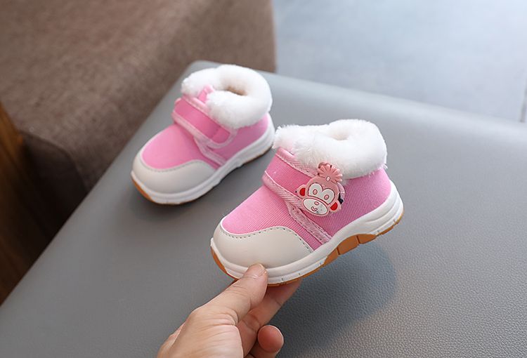 Baby Plush Baby Shoes Indoor cotton shoes for autumn and winter warmth Classic Floor Boots