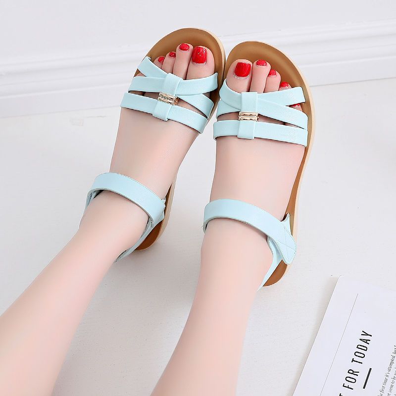 Factory wholesale children's custom designer fashion kids summer flat beach sandals for girls England Toddler Europe and America