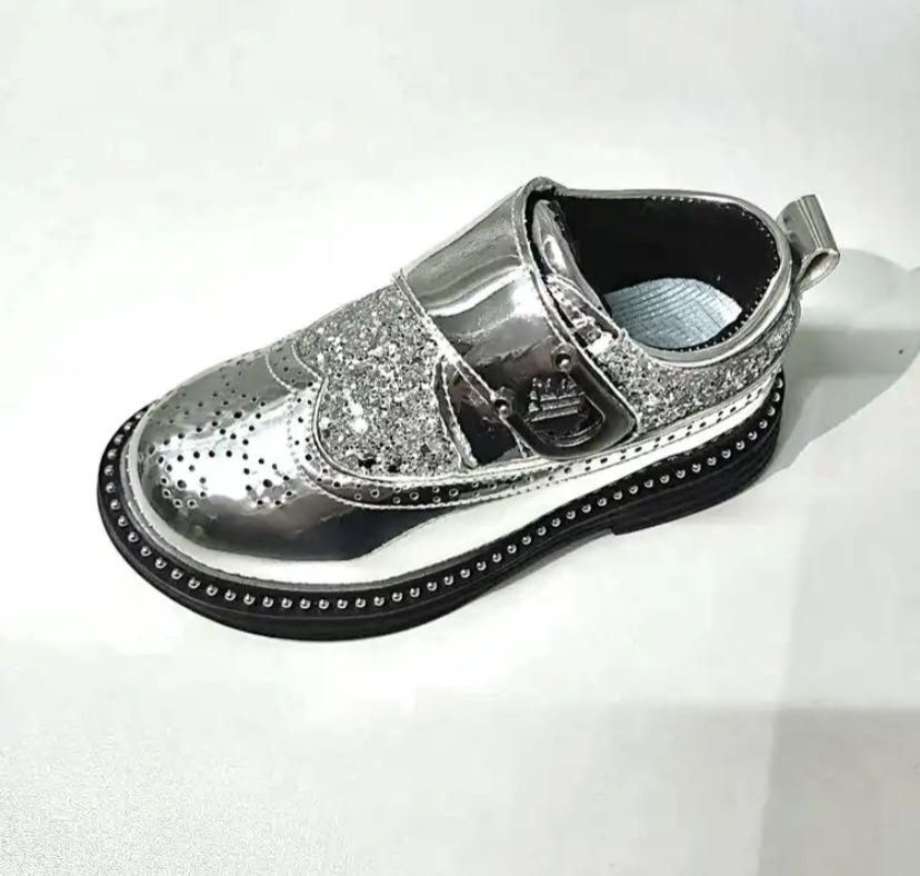 2025 Spring Summer Boys Leather Shoes New Primary School Soft Shoes Students Black English Wind Performance Light Feature