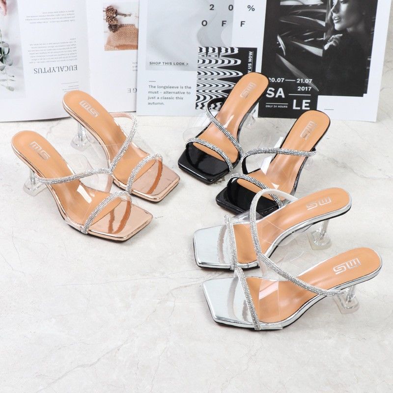 QUICK SELL 30% DISCOUNT 2025 new summer new bow-toed design high heels European and American style women,s sandals