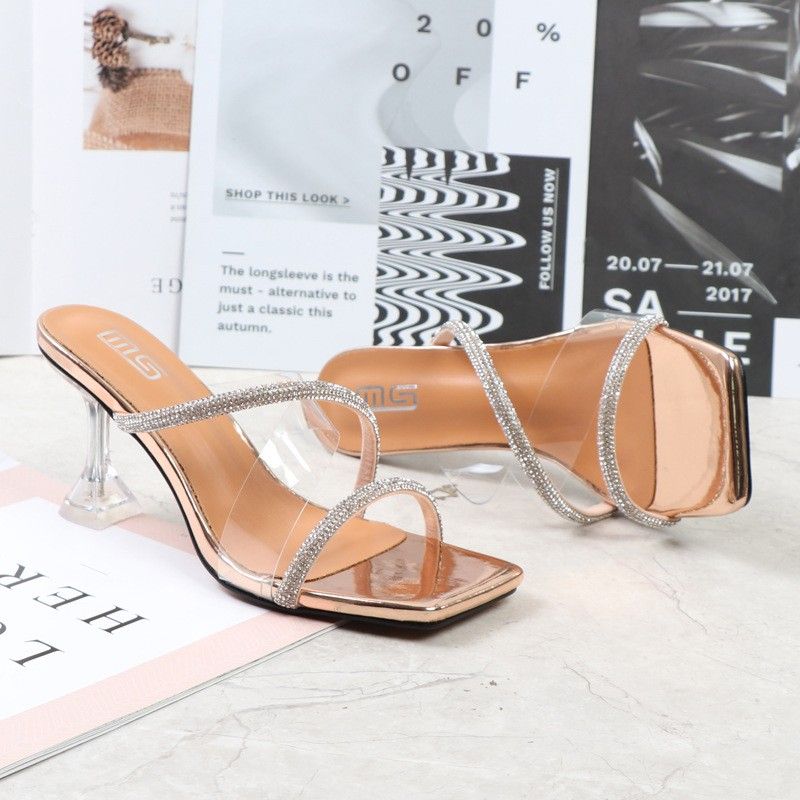 QUICK SELL 30% DISCOUNT 2025 new summer new bow-toed design high heels European and American style women,s sandals