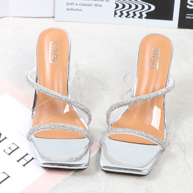 QUICK SELL 30% DISCOUNT 2025 new summer new bow-toed design high heels European and American style women,s sandals