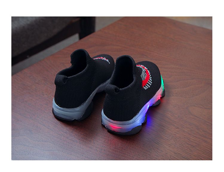 New Unisex children's shoes stylish crystal soft soles bright sliced bow dance shoes girls/boys' shoes light shoes on trend