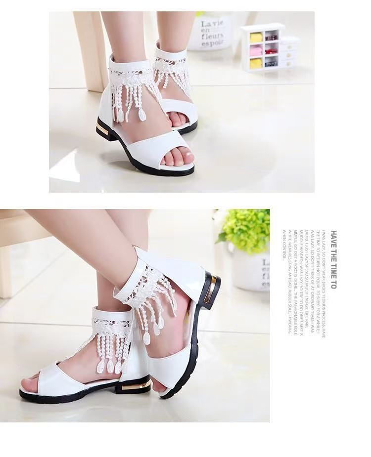 Girls' sandals summer 2025 new fashion children's Korean version princess shoes for middle and large children soft sole student Roman shoes