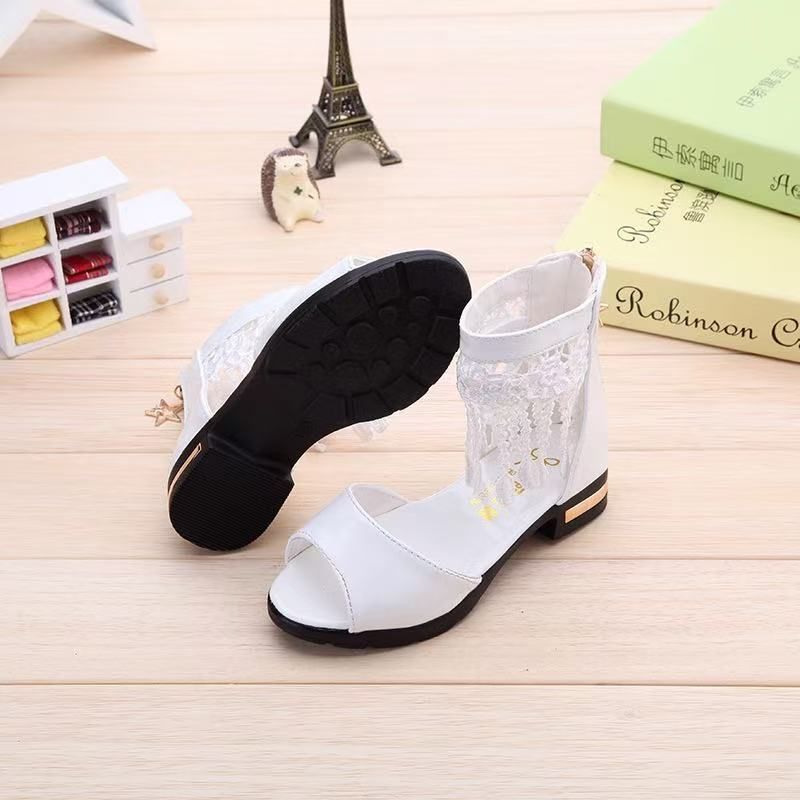 Girls' sandals summer 2025 new fashion children's Korean version princess shoes for middle and large children soft sole student Roman shoes