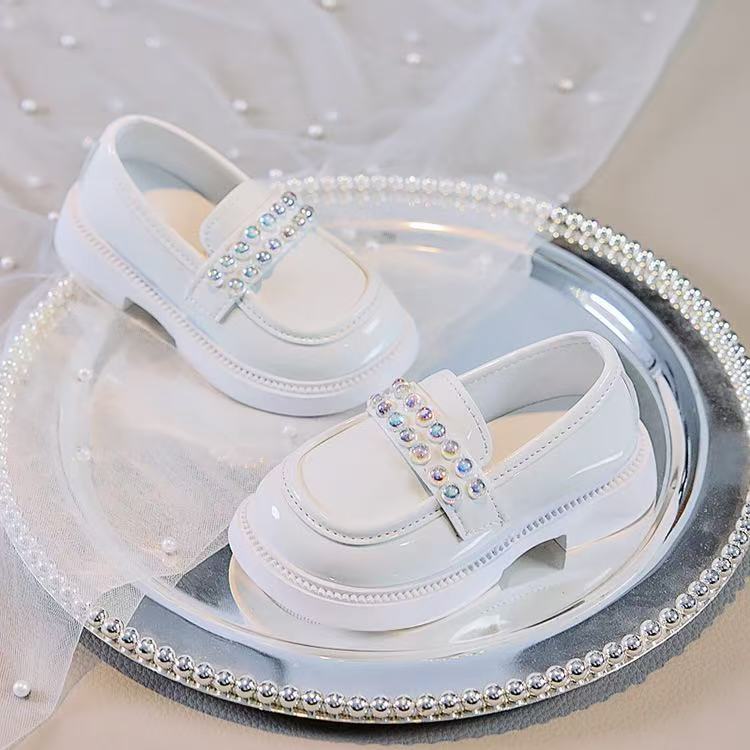 Girls' leather shoes 2025 autumn new style children's baby performance shoes British girl anti-slip black princess shoes