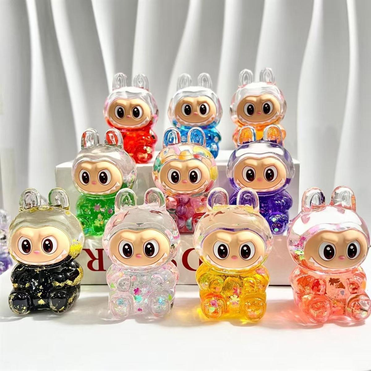 【 3300+people purchase within a week 】 New Labu Cute Oil Flowing Sand Flash Ornament Super Cute Explosive Flash Cartoon Gift Ornament Perfect for Girlfriend