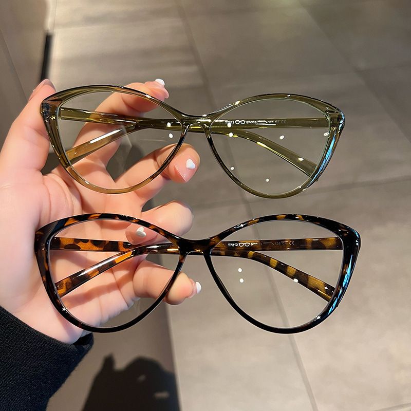 Large-framed cat-eye glasses Blue Light Glasses Women VintageComputer Men Eyeglasses Plain Frame Gaming Spectacles Blue light Glasses Eyewear