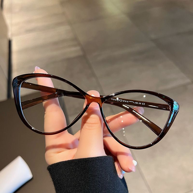 Large-framed cat-eye glasses Blue Light Glasses Women VintageComputer Men Eyeglasses Plain Frame Gaming Spectacles Blue light Glasses Eyewear