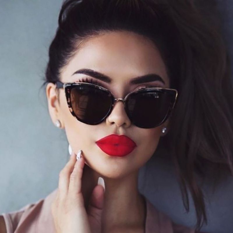 Hot Selling Glasses European and American Trend Women's Cat Eye Sunglasses Personality Leopard Print Sunglasses