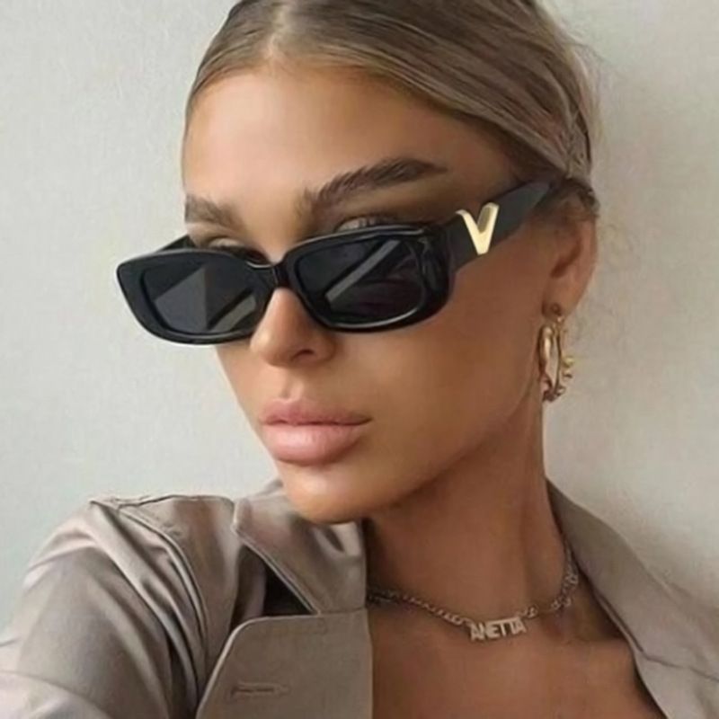 Popular fashion V-shaped square small-frame sunglasses with a sense of luxury European and American style Internet celebrities with the same trend retro sunglasses