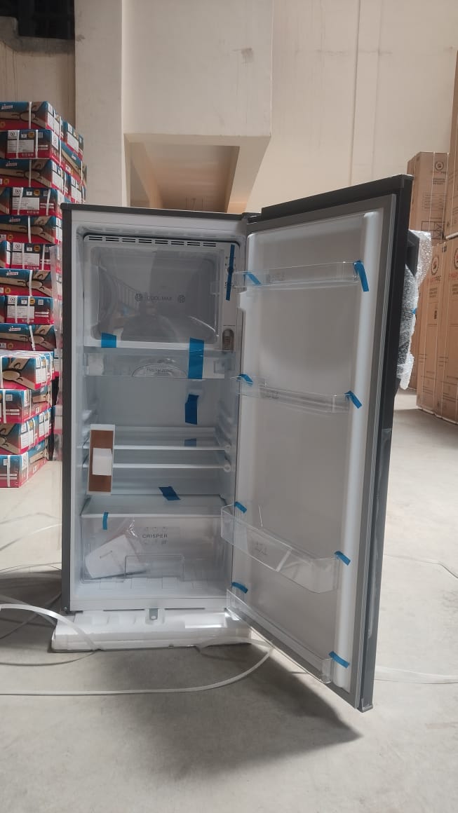 150 litres smart pro single door refrigerator, Mini Refrigerator, Compact Freezer Compartment, Adjustable Thermostat Control, Reversible Door, Ideal Fridge for Dorm, Office, Apartment,
