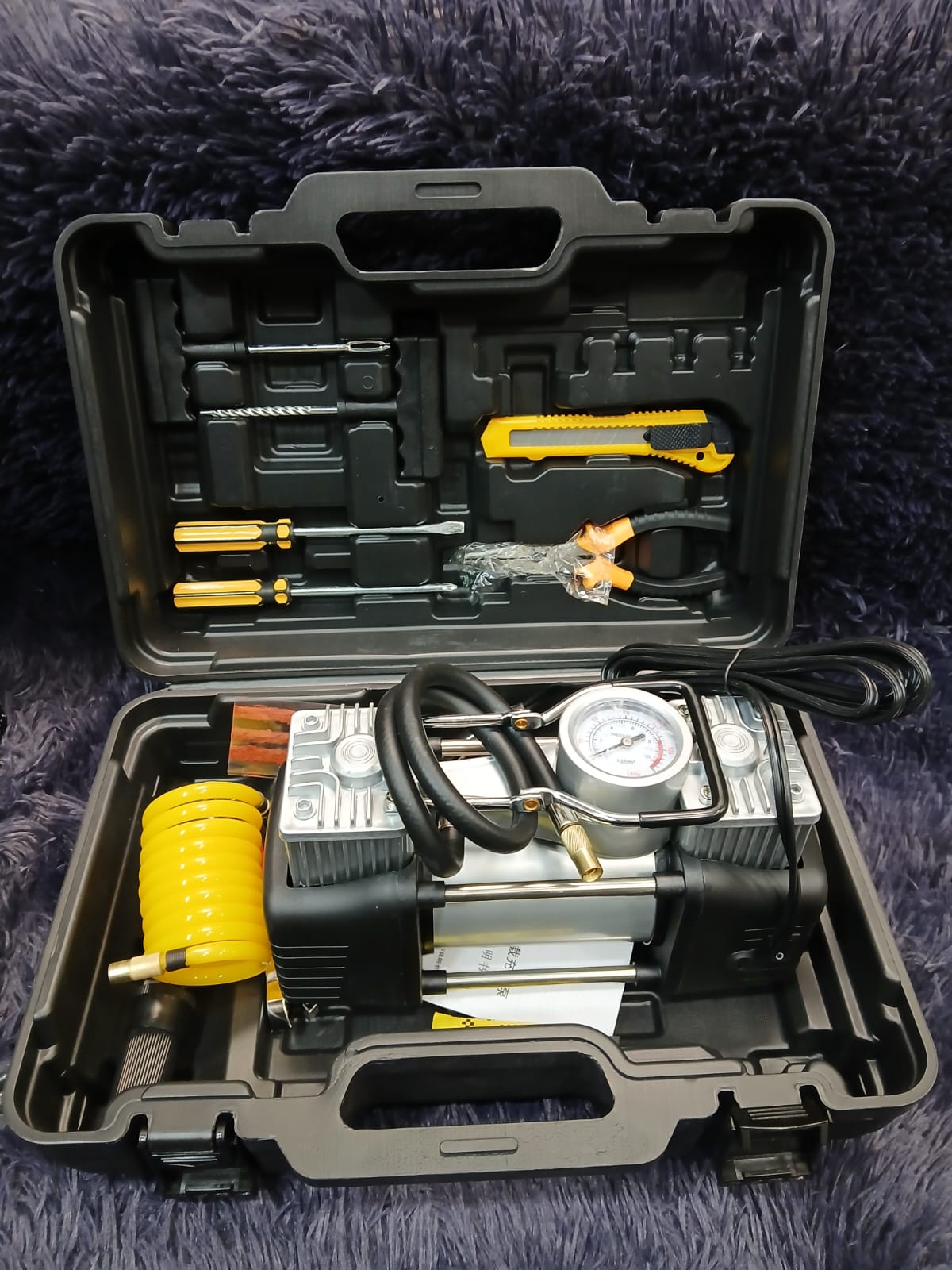 Heavy Duty Tire Inflator Portable Air Compressor Dual Cylinder Direct Drive 12V With Repair Kit
