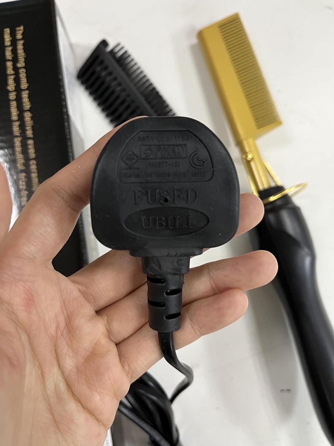 Hot Comb, Hair Straightener Electric Straightening Comb, Anti-Scald Portable Hot Comb Ceramic Beard Straightener Brush High Heat Press Comb for Wigs, Afro Hair & Beard