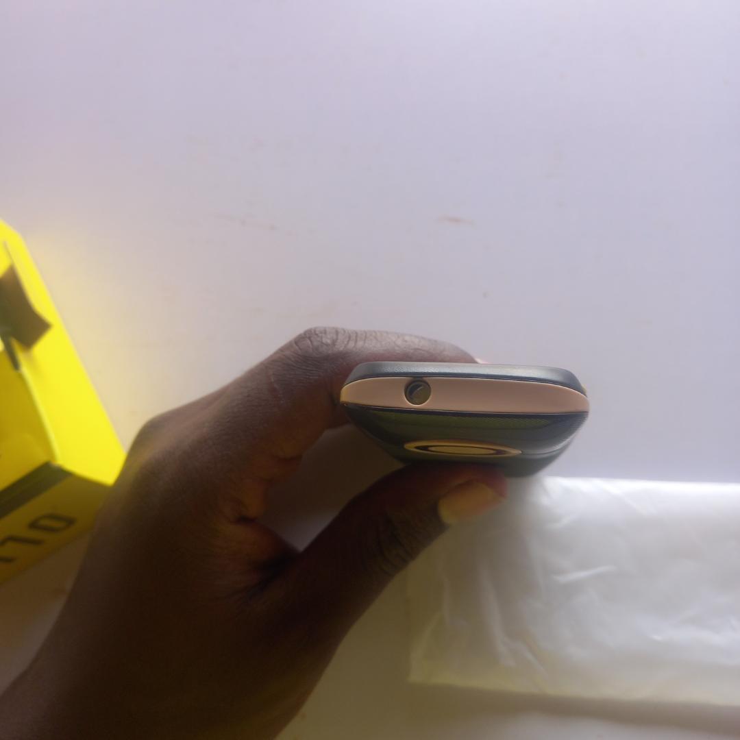 villaon v 110, When you think about a basic phone With Greatness and Standard you think of this phone, The New phone has Wonderful and Marvelous features and a screen with Toughened Glass thus it guar