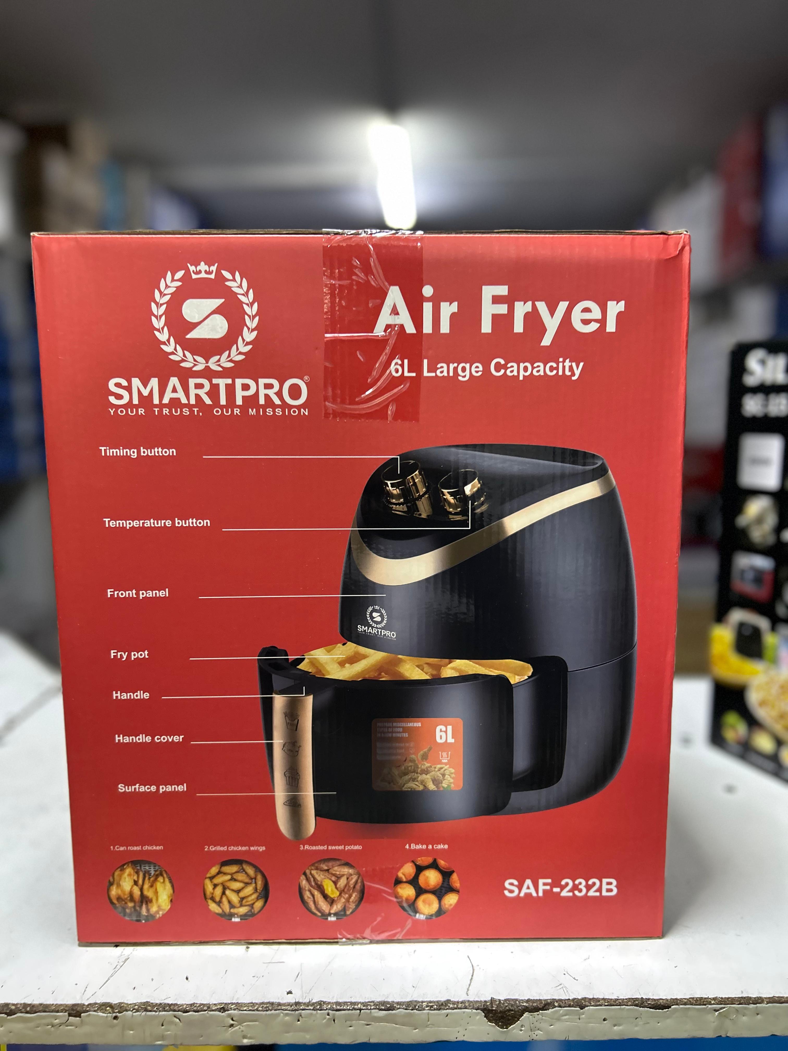 6L SMARTPRO AIR FRYER SAF-232B 1500W MULTI PURPOSE MACHINE 360 DEGREES AIR CIRCULATION TIMMING BUTTON TEMP BUTTON BLACK IN COLOR WITH A TOUCH OF GOLD (LUXURY LOOK) 6L SMARTPRO AIRFRYER.