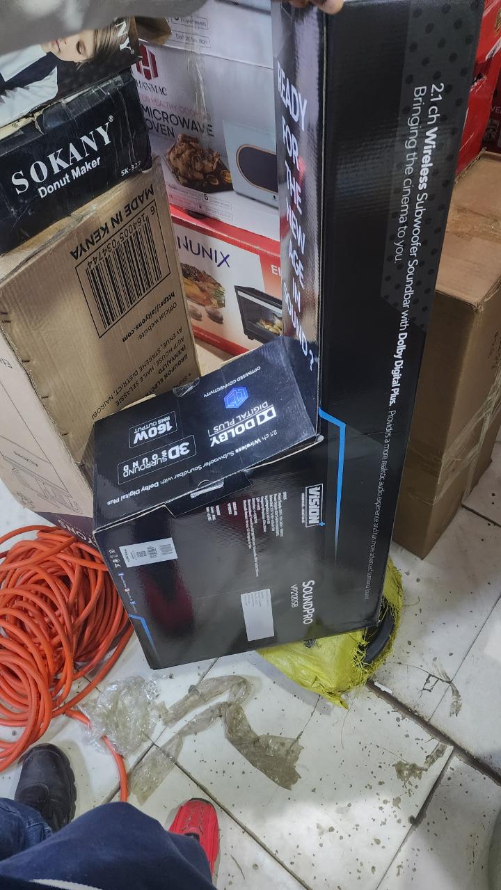 CLEARANCE SALE !!!! Vision Plus 2.1 CH SOUND BAR MODEL:VP2120SB Vision Plus VP2120SB Sound Pro 160 Watt USB/SD/BT/HDMI/Line In/TV in DSP technology Dolby digital plus Surround Sound 4 Pre-set EQ