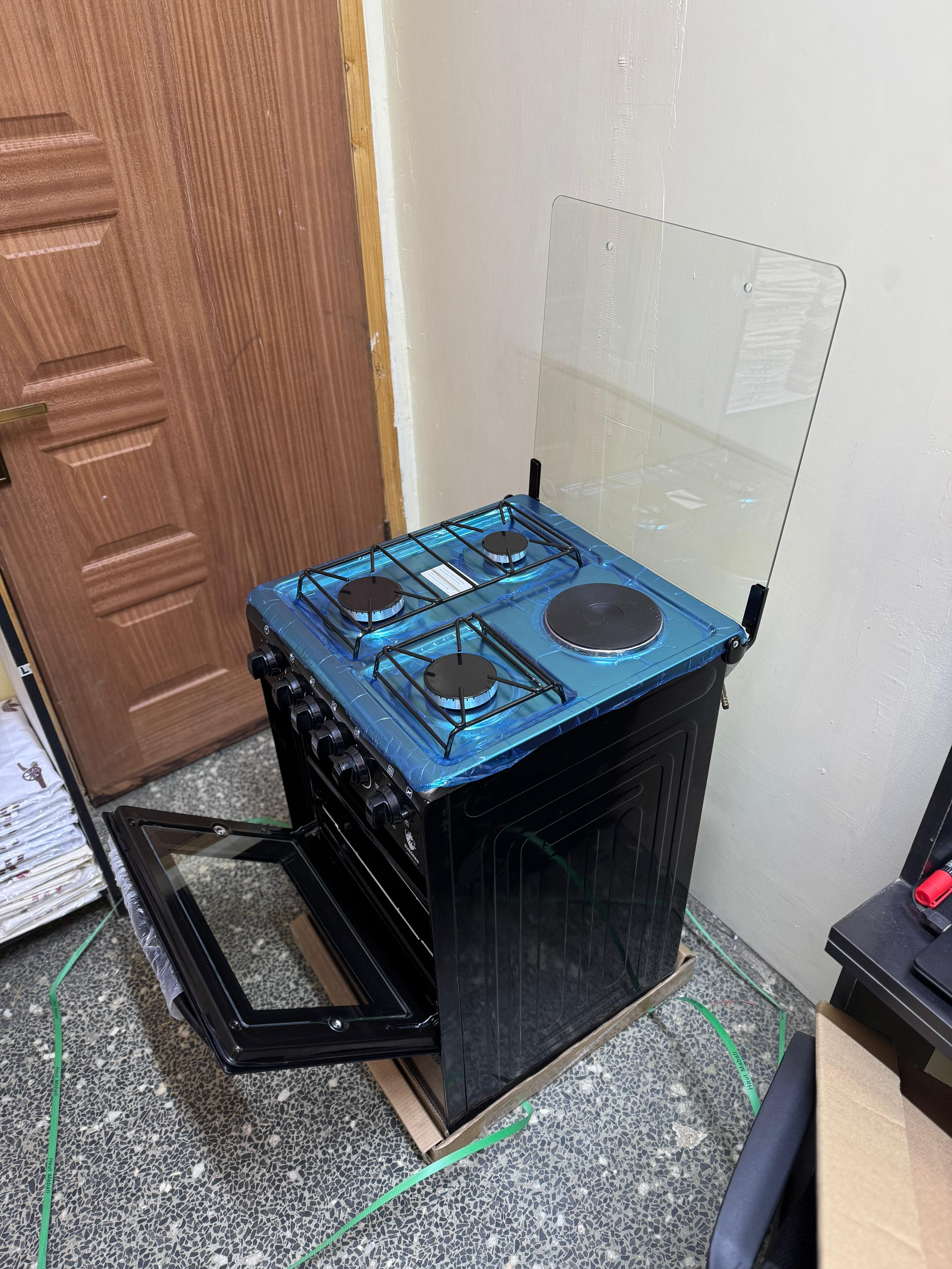 DONT MISS OUT  50×55 Euroken 3+1 standing cooker with electric oven cooker GLASS LID, DOUBLE OVEN HEATER,OVEN TIMER,PLUS IGNITION,JET VALVE,PURE ALUMINIUM BX BURNER. NO OVEN LUMP.