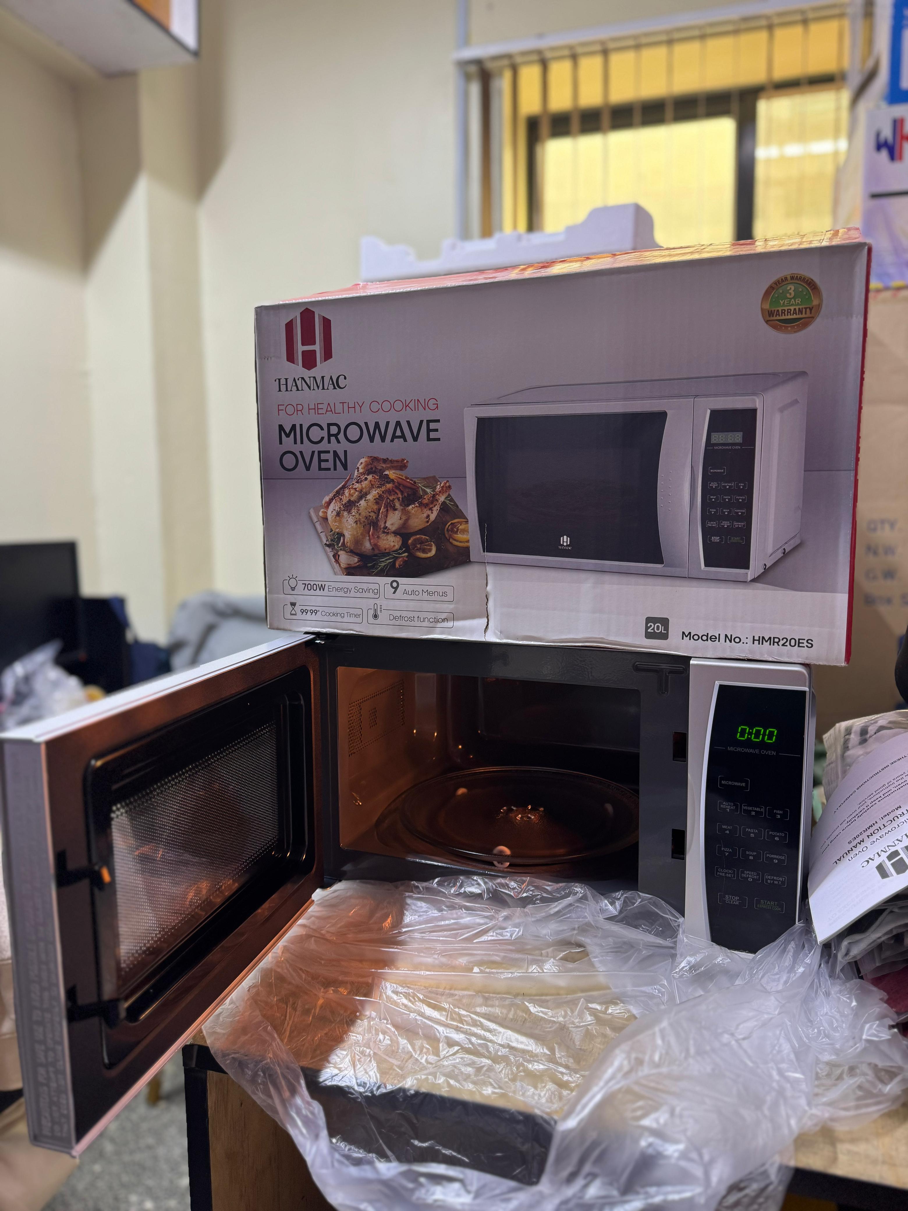 Hanmac Microwave Oven – Reliable, Stylish & Energy-Efficient Kitchen Appliance - A modern and efficient cooking appliance designed for fast meal preparation at home, in offices, or small commercial.