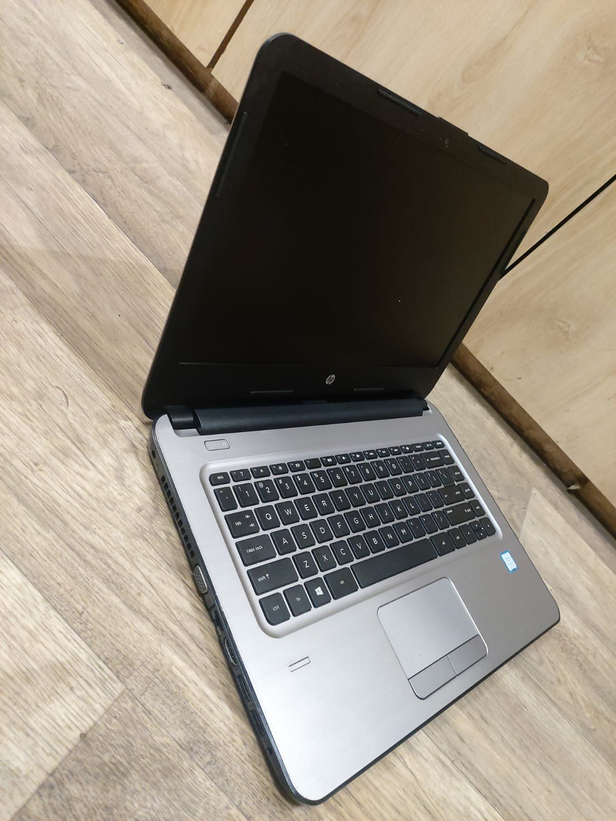 HP 348 G4 7th Generation Intel Core i5 processor 8GB RAM 256GB SSD 14 Inches HD Display Refurbished LAPTOP Windows 10 Pro 64-Bit Edition HD Graphics 620 laptop
